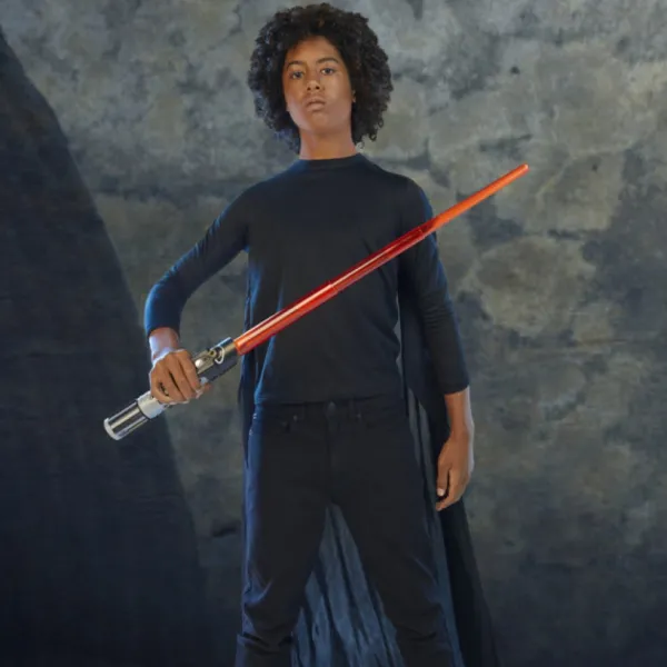 Hasbro Sabre Laser Electronique Personnalisable Dark Vador - Star Wars Lightsaber Forge- Accessoires Déguisements